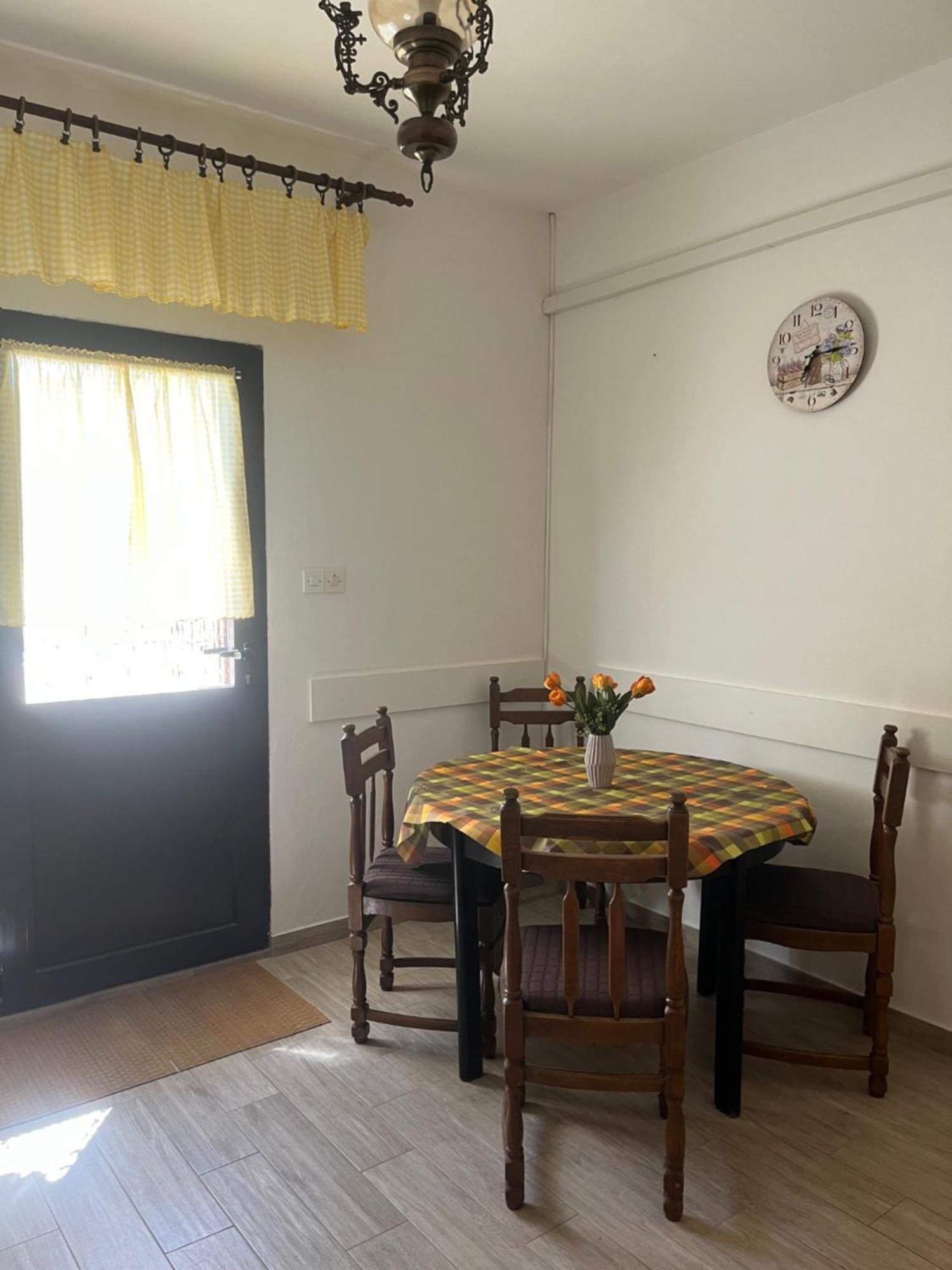 Apartmani Mila พาก ภายนอก รูปภาพ